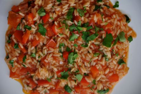 Armiko de tomat kon arroz